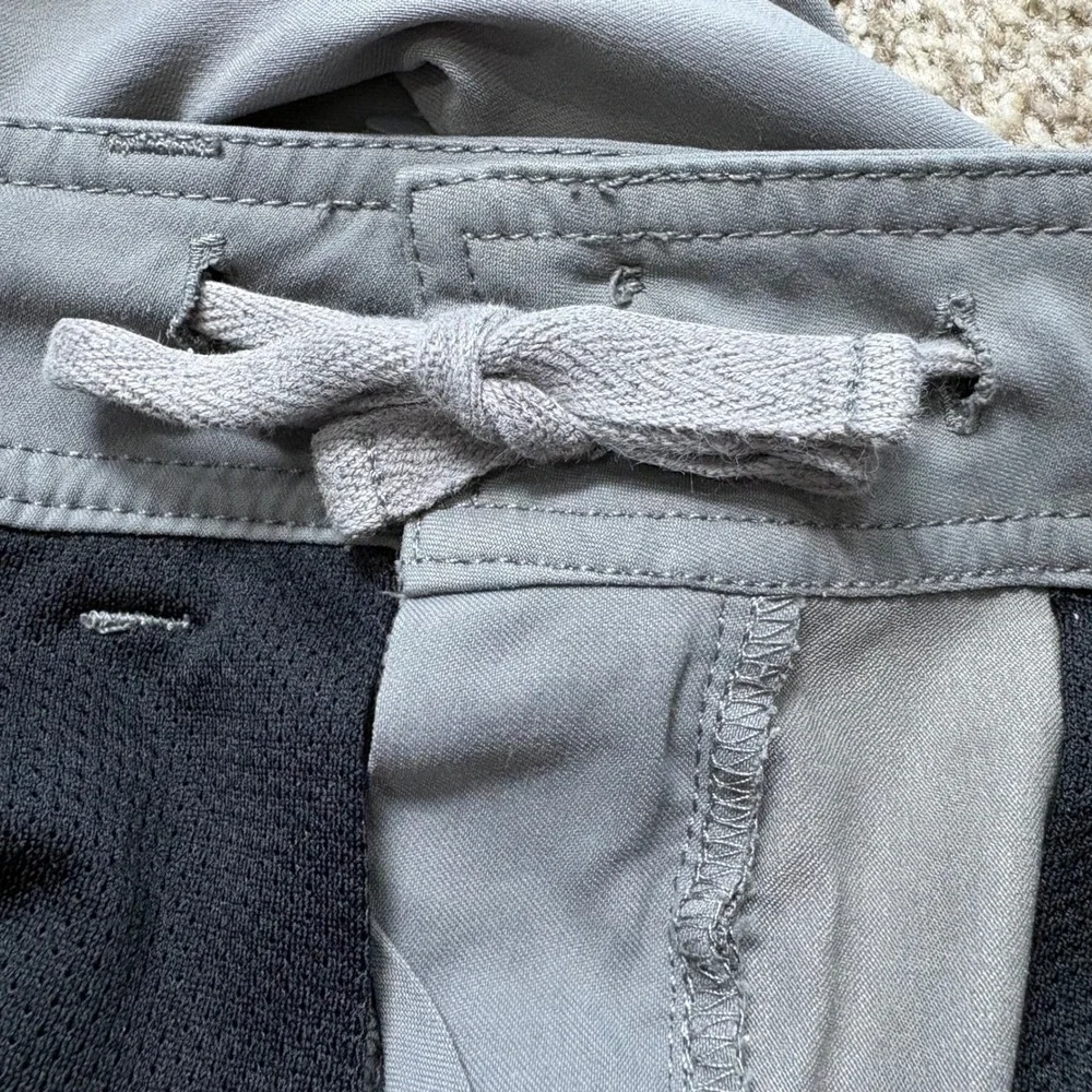 Prana Womens‎ Size 4 Gray Convertible Hiking Pants Roll Up Snap Outdoor Travel